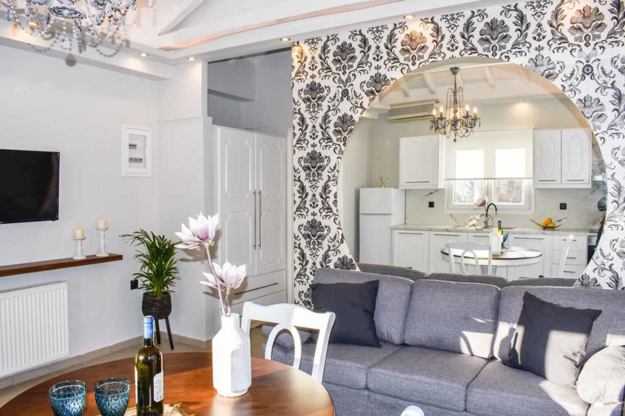 Orianna Suites Skiathos エクステリア 写真