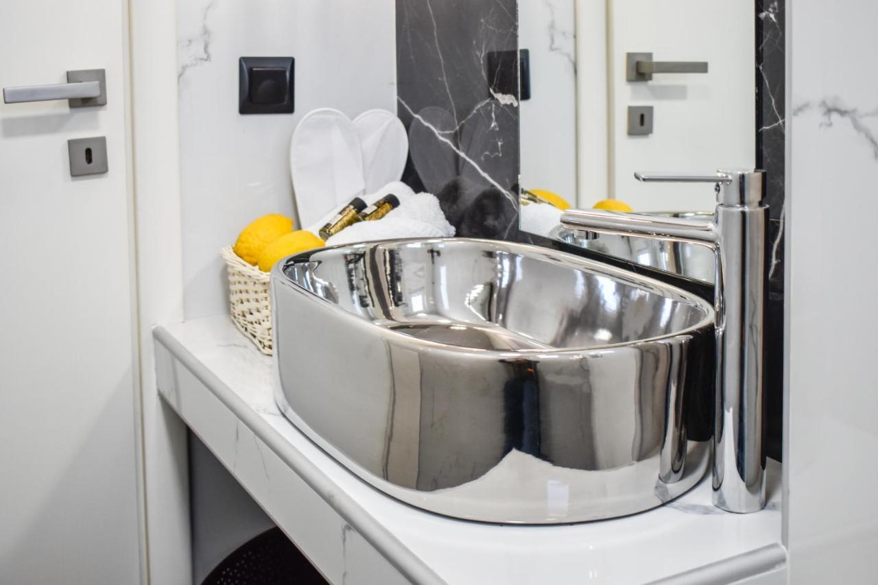 Orianna Suites Skiathos エクステリア 写真